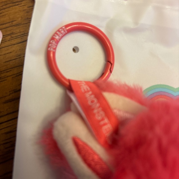 💕 POP MART LABUBU - BIG INTO ENERGY (Love) - Picture 9 of 11